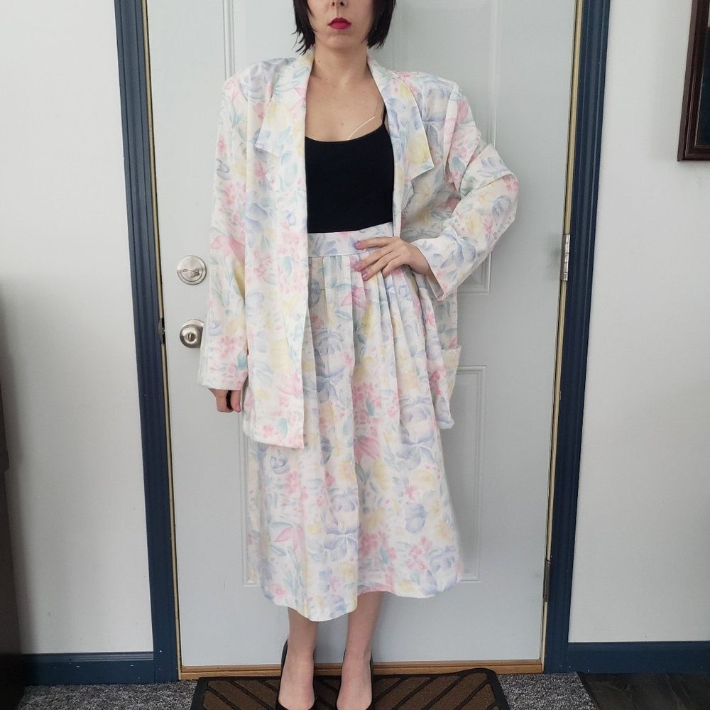80s Deb Floral Skirt and Oversize Blazer